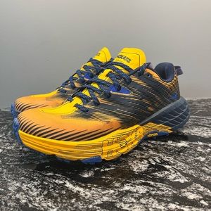 Hoka Speedgoat 4. Men’s size 8